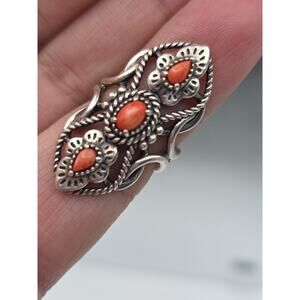 UTC 925 STERLING SILVER CORAL STONE RING SIZE 7